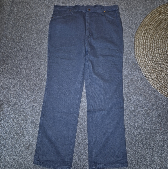 Wrangler Slim Fit Cowboy Cut Sz.32X 31 Gray NWT - Picture 4 of 8